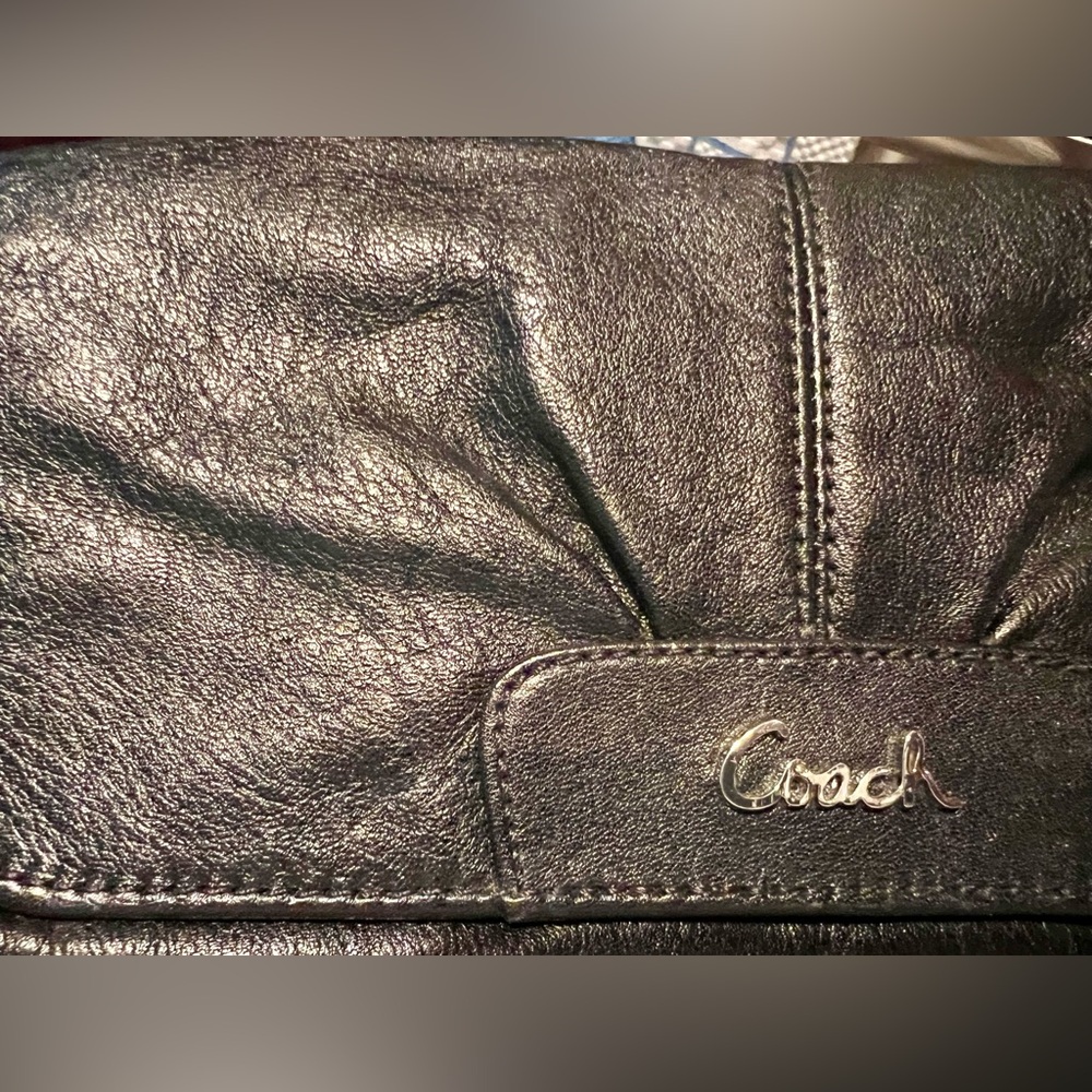 Pre-loved in Excellent Condition: COACH Ashley Wristlet/Clutch-Style Evening Bag - Picture 7 of 7